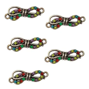 آویز دستبند زنانه مدل پاپیون نگینی کد 33 بسته 5 عددی