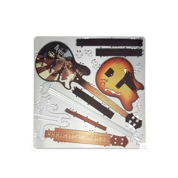ساختنی مدل Electric Bass Guitar