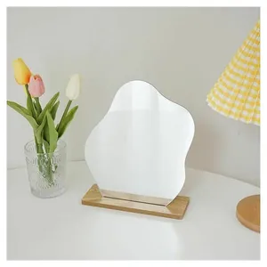 آینه رومیزی آی جی سی مدل CURVA