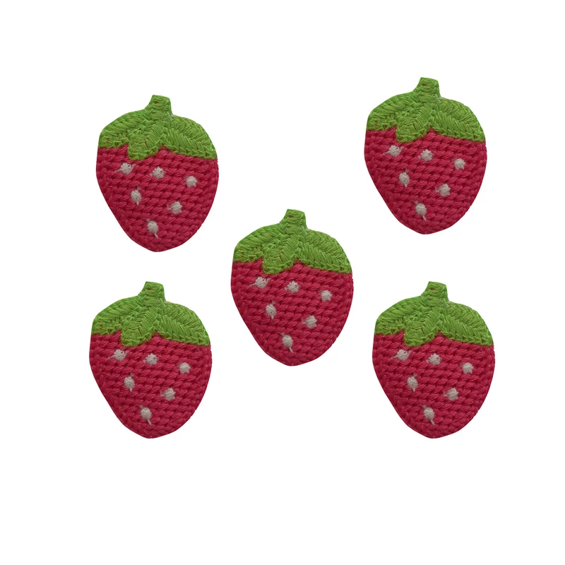 استیکر پارچه و لباس مدل تکه دوزی توت فرنگی کد pinمجموعه 5 عددی