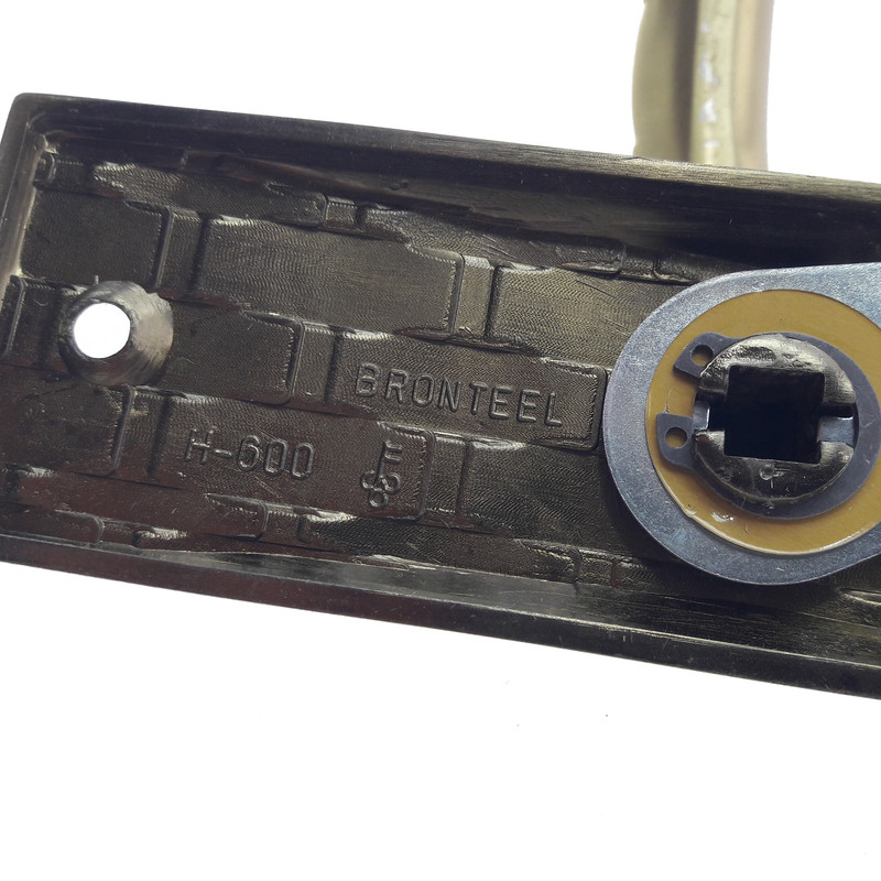 دستگیره در برنز استیل مدل کلیدی بسته 2 عددی دستگیره در برنز استیل مدل کلیدی بسته 2 عددی