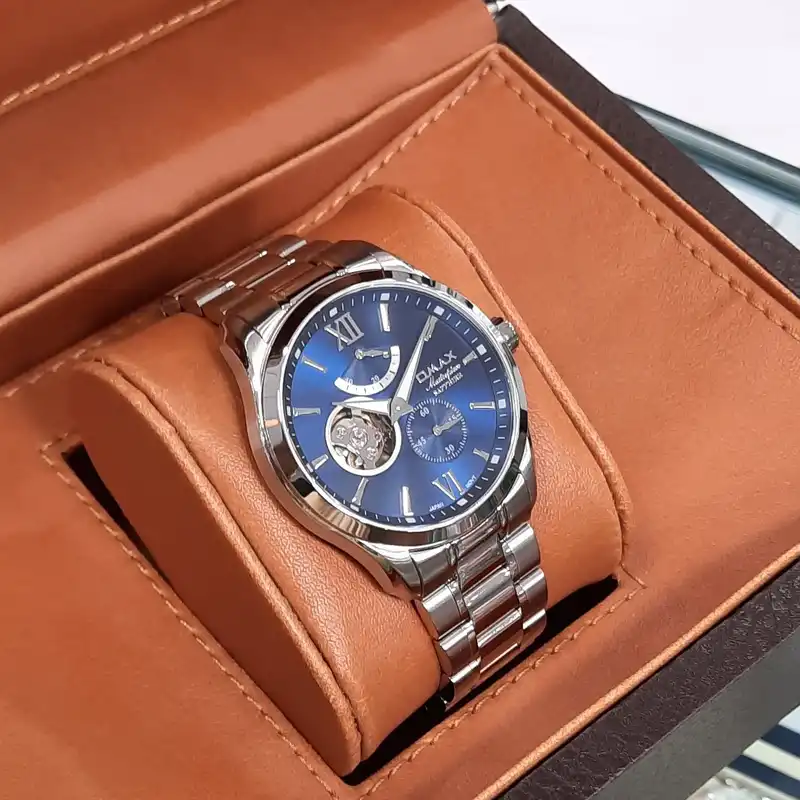 ساعت مچی عقربه‌ای مردانه اوماکس مدل OAOR002P46I