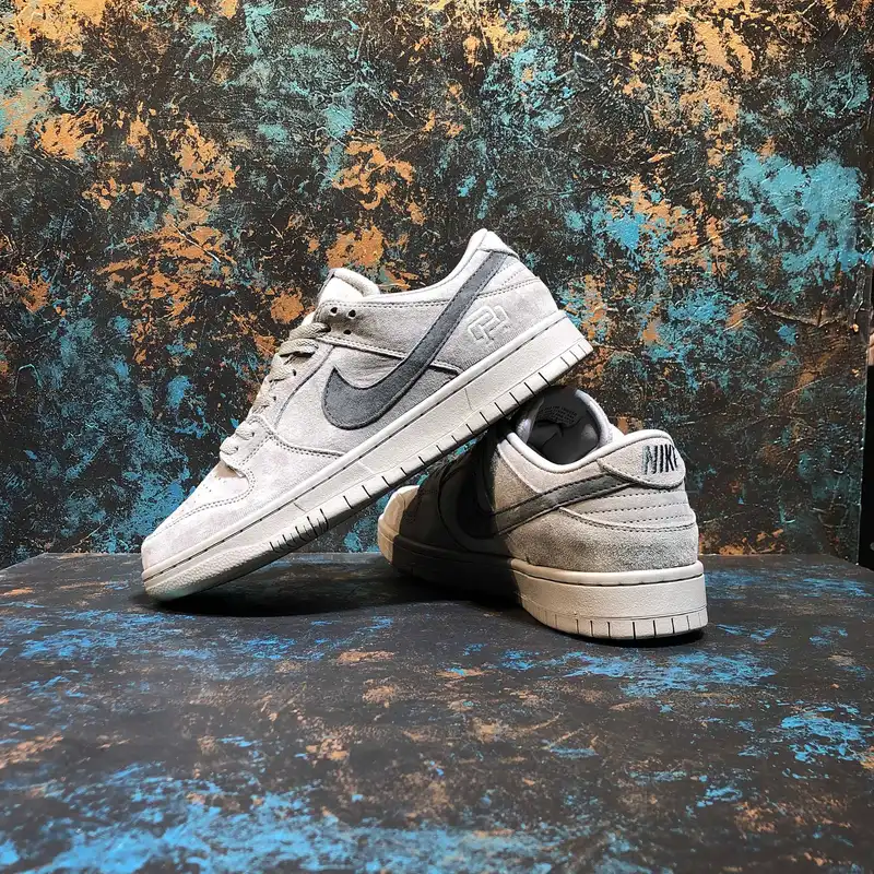 کفش پیاده روی مدل   SB DUNK LOW PRO GRY-100064001