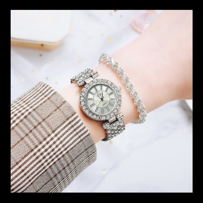 ساعت مچی عقربه ای زنانه جیالی مدل فول نگین کد 01