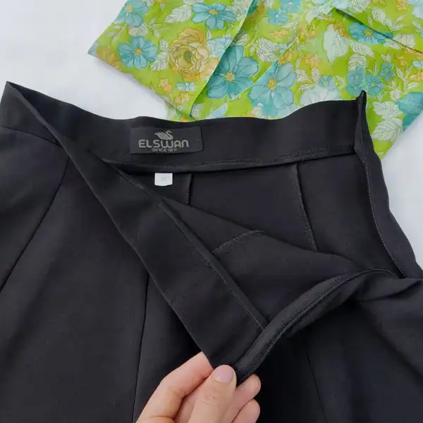 دامن زنانه ال سون مدل دوخط کد PH831 به همراه جوراب