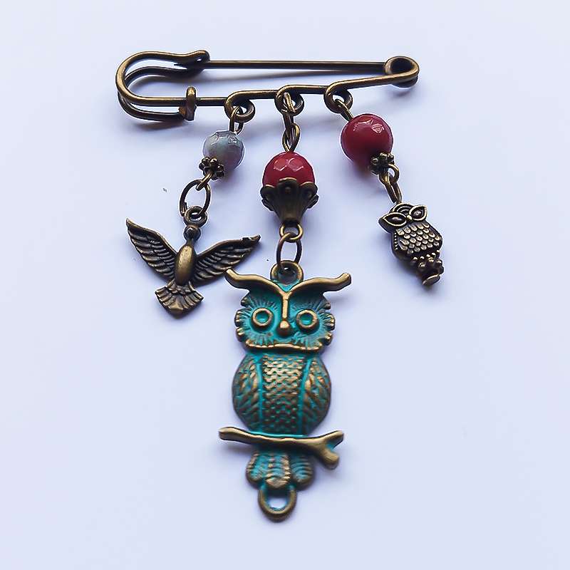 سنجاق سینه زنانه مدل ایستر