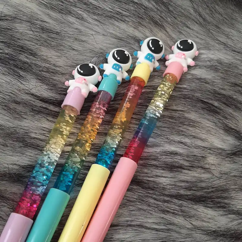 روان نویس مدل آکواریومی فضانورد