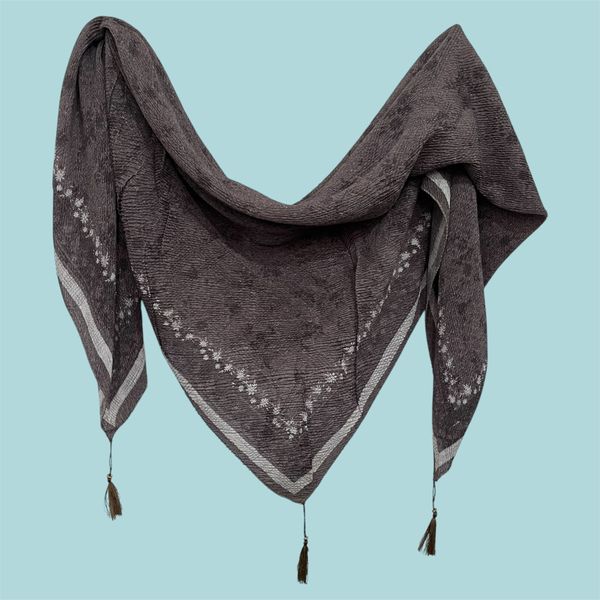 روسری زنانه مدل پلیسه نخی بریشکا مزون دوز قواره بزرگ 