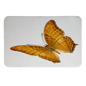 پادری طرح پروانه کد 6188 سایز 50 × 70 سانتی متر