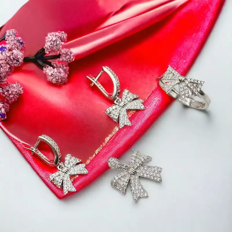 نیم ست نقره زنانه مدل پاپیون زنجیری 0133