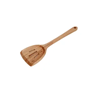 کفگیر مدل چوبی شیار دار کد TR_01