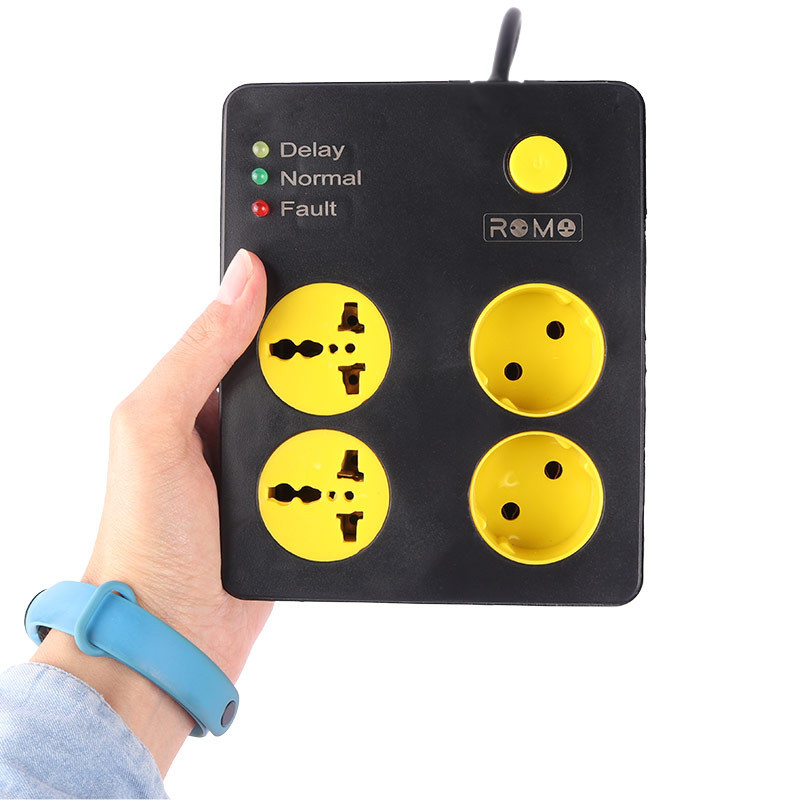 محافظ ولتاژ رومو مدل 4 خانه 1.5m