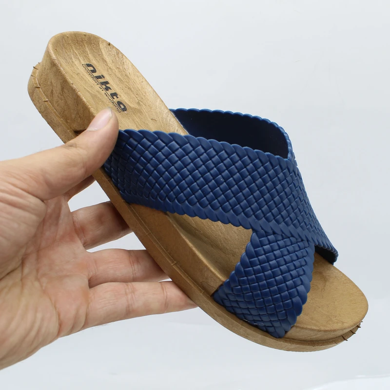 عکس شماره 12 : دمپایی زنانه نیکتا مدل 014-7 bk