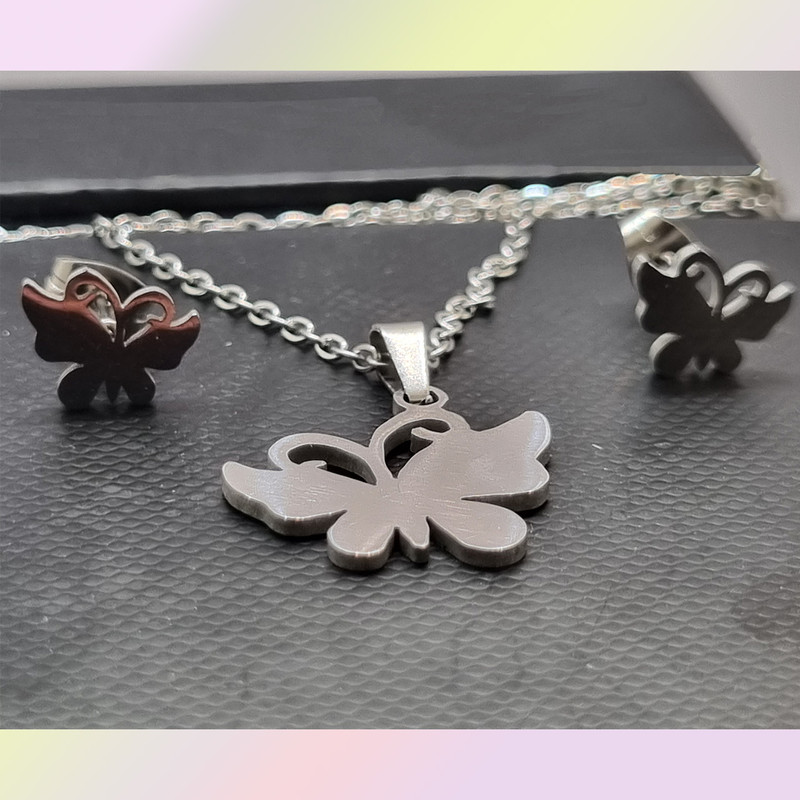 نیم ست دخترانه طرح پروانه کد 150293 نیم ست دخترانه طرح پروانه کد 150293