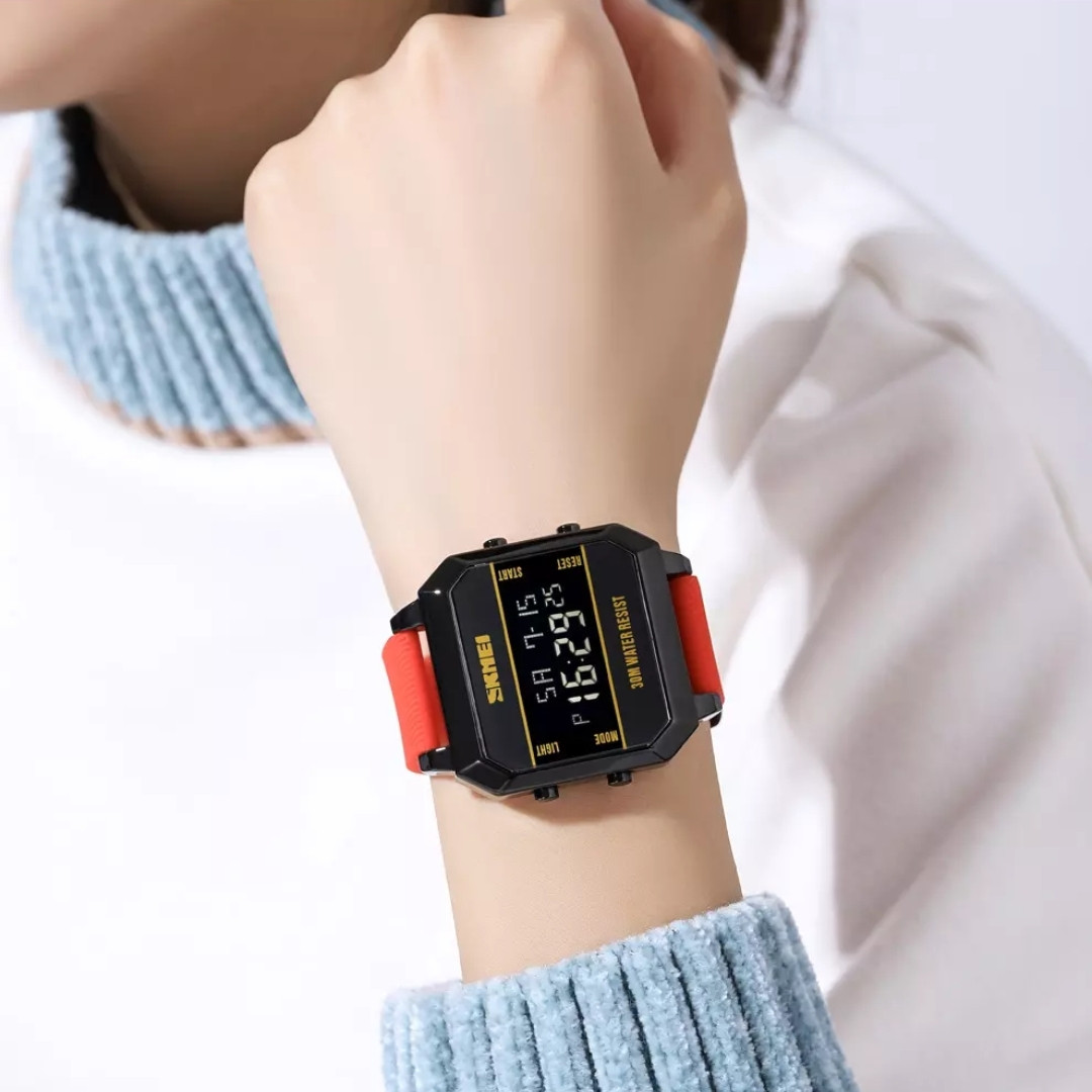 ساعت مچی دیجیتال اسکمی مدل بند پیو