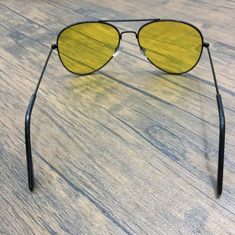 عینک شب مدل کی 1