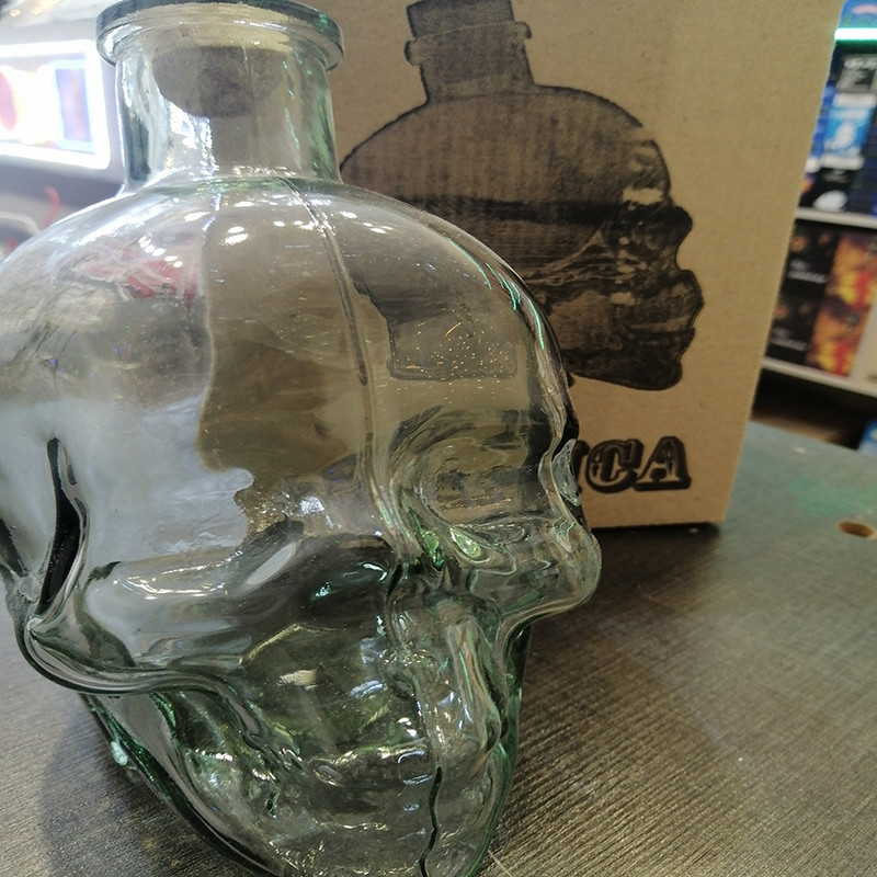 بطری مدل کله اسکلت جامایکا