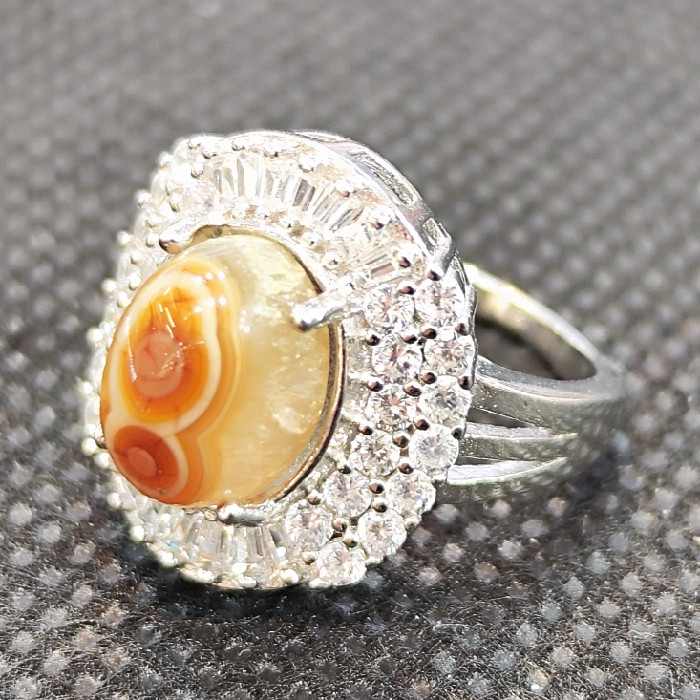 انگشتر نقره زنانه مدل سنگ باباقوری کد P9813 انگشتر نقره زنانه مدل سنگ باباقوری کد P9813