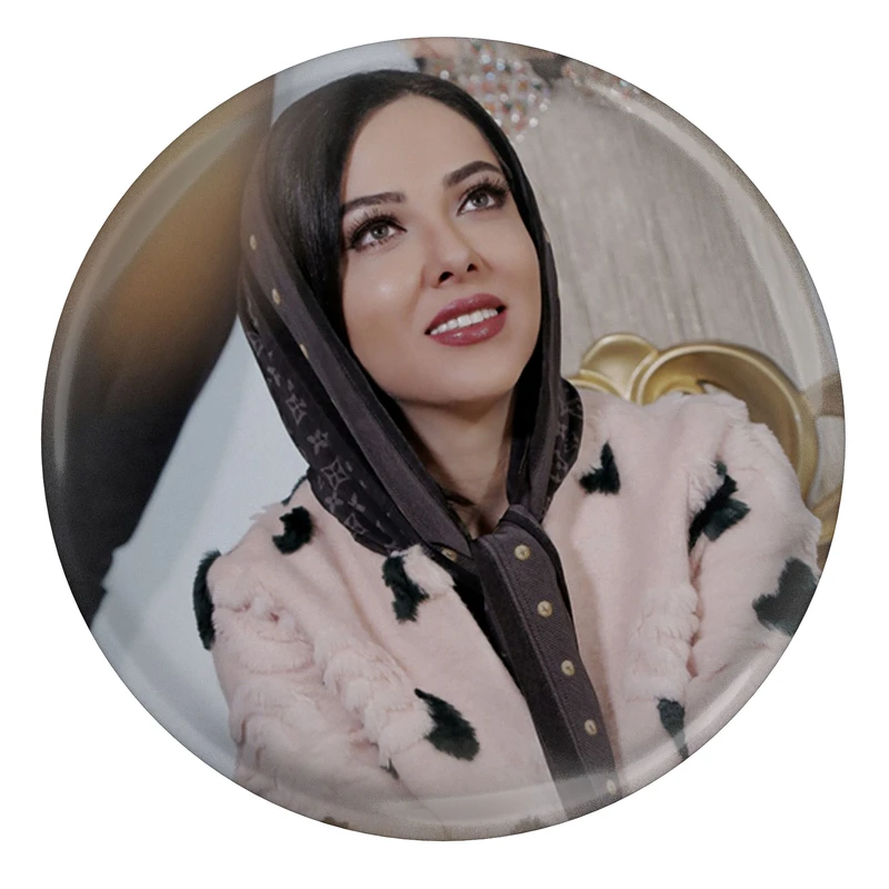 مگنت طرح بازیگر لیلا اوتادی مدل S8685