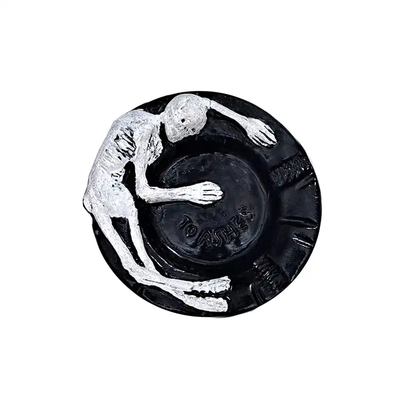 زیرسیگاری مدل اسکلت خوابیده