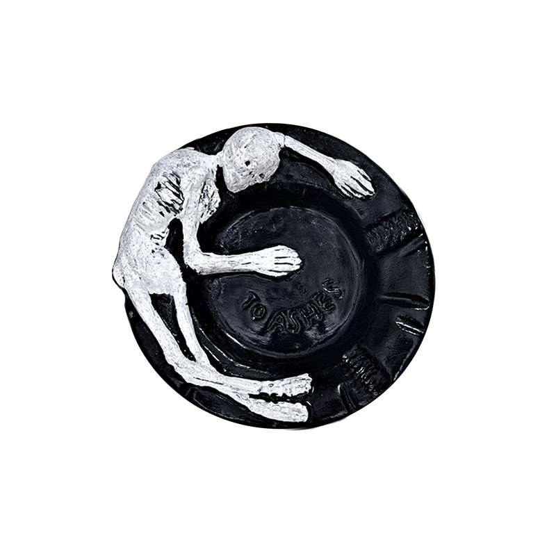 زیرسیگاری مدل اسکلت خوابیده