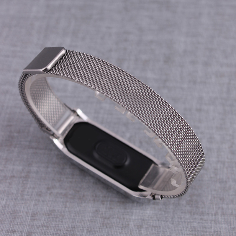 ساعت مچی دیجیتال مدل LE 16531 -N-M ساعت مچی دیجیتال مدل LE 16531 -N-M