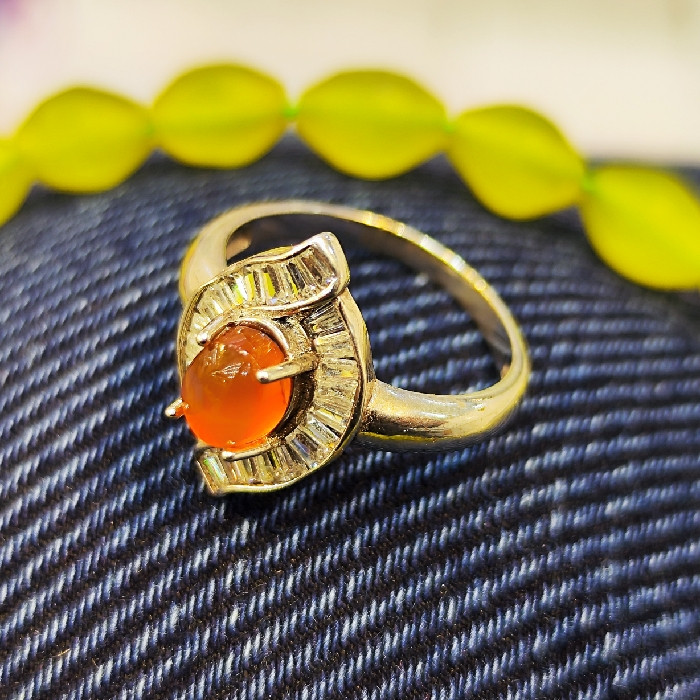 انگشتر نقره زنانه مدل عقیق یمانی کد 33