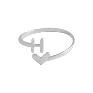 انگشتر نقره زنانه دلی جم طرح H کد D 518