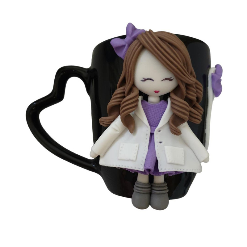 ماگ سرامیکی مدل عروسکی طرح دندانپزشک کد 1026