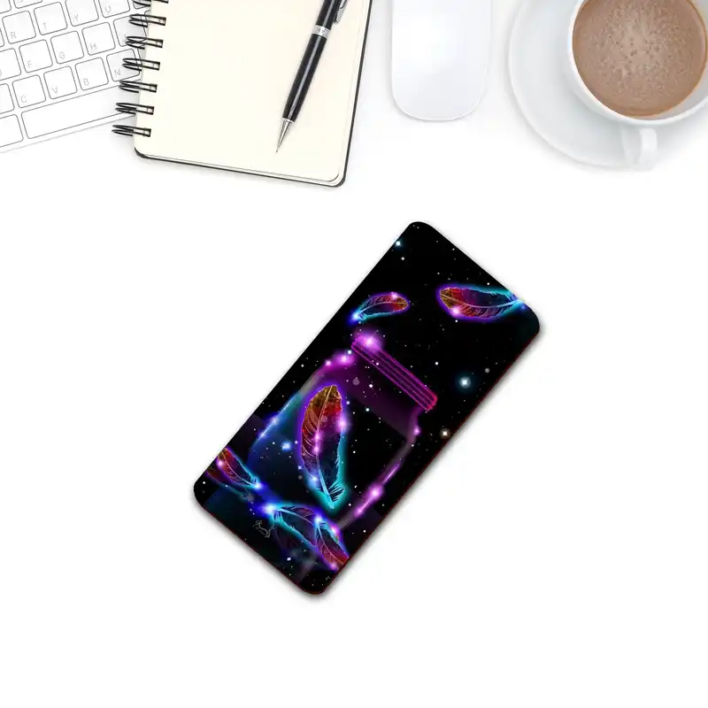 نشانگر کتاب لوکسینو مدل پر های رنگی در شیشه جادویی