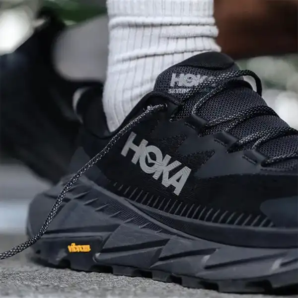 کفش پیاده روی مدل Skyline Float X B