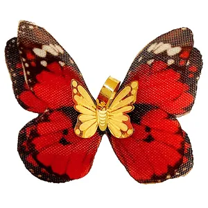 آویز گردنبند طلا 18 عیار زنانه مدل  پروانه کادویی کد 36-180