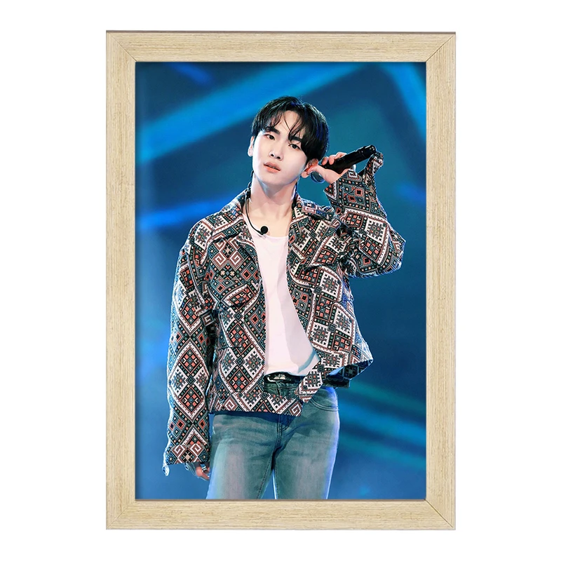 تابلو خندالو مدل کی گروه Shinee  کد 21335