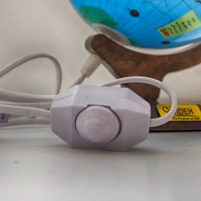 کره جغرافیایی مدل پایه چوب چراغ دار