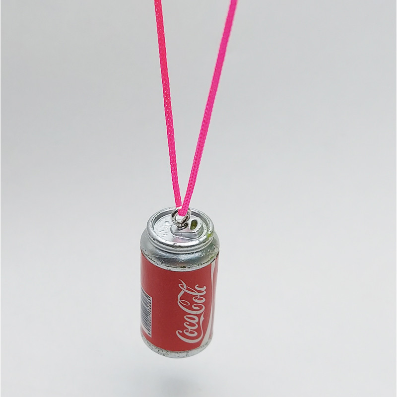 آویز گردنبند بچگانه مدل قوطی نوشابه آویز گردنبند بچگانه مدل قوطی نوشابه