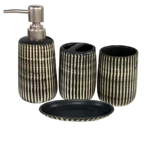 ست سرویس بهداشتی 4 پارچه طرح Zebra