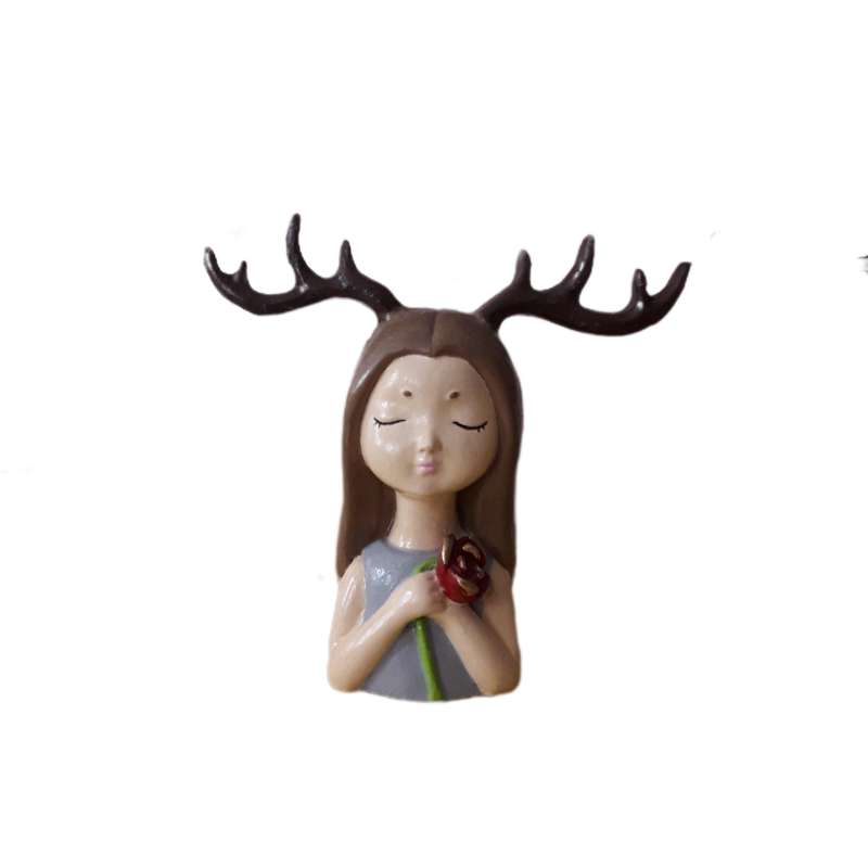 مجسمه مدل دختر کد 002