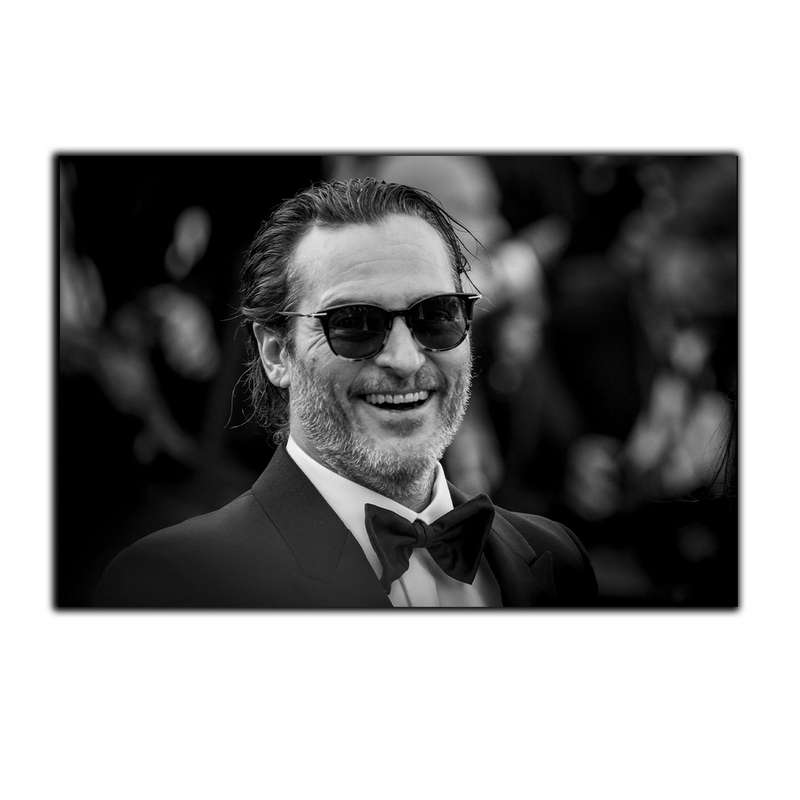 تابلو شاسی بکلیت طرح بازیگر هالیوود واکین فینیکس مدل SH-S4219 تابلو شاسی بکلیت طرح بازیگر هالیوود واکین فینیکس مدل SH-S4219