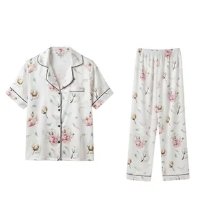 لباس خواب زنانه مدل ساتن ابریشم طرح گل پنبه