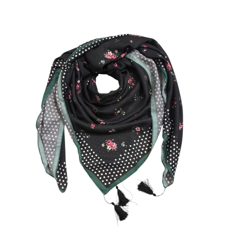 روسری زنانه مدل گل دار قواره 140 کد 074g56