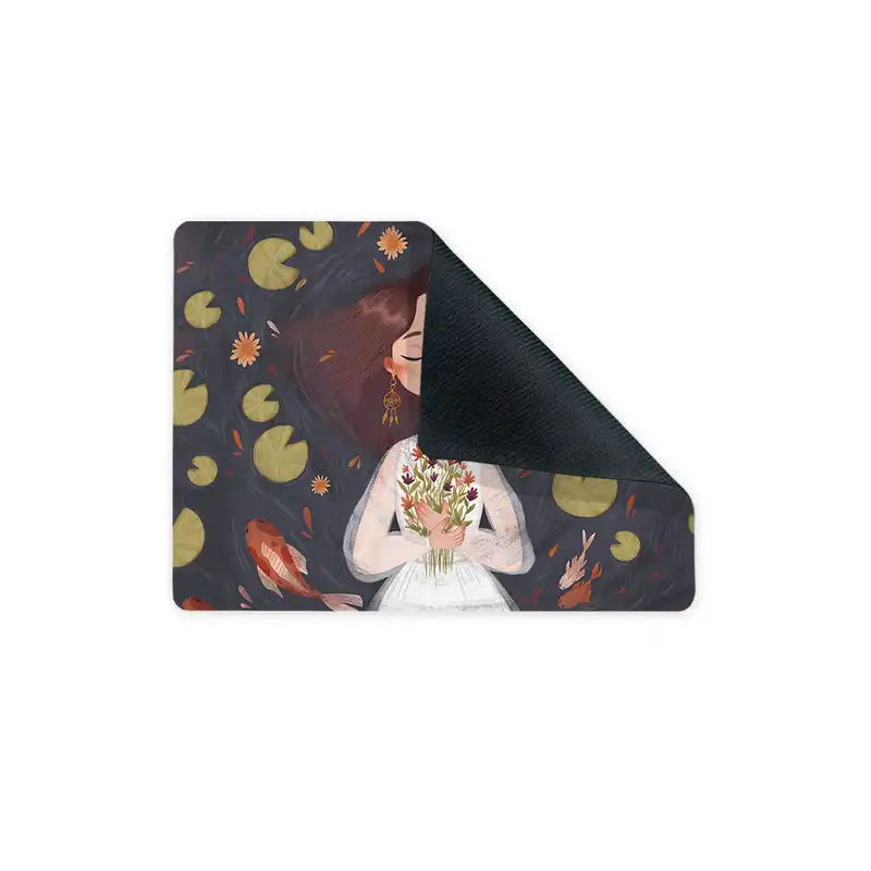 ماوس پد ترمه طراحان ایده مدل دختر و مرداب کد cfp1400