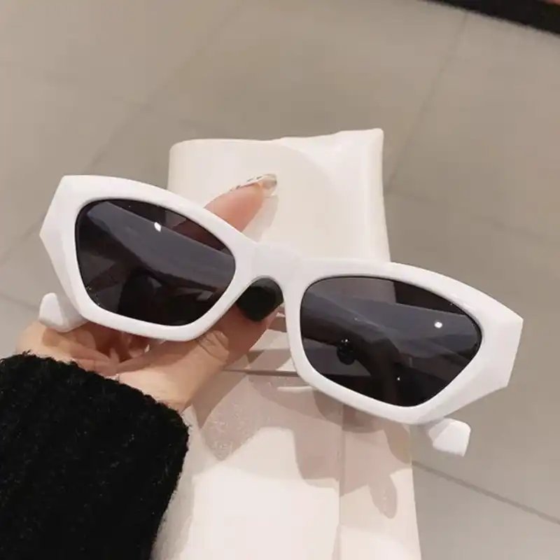 عینک آفتابی مدل چند ضلعی 302