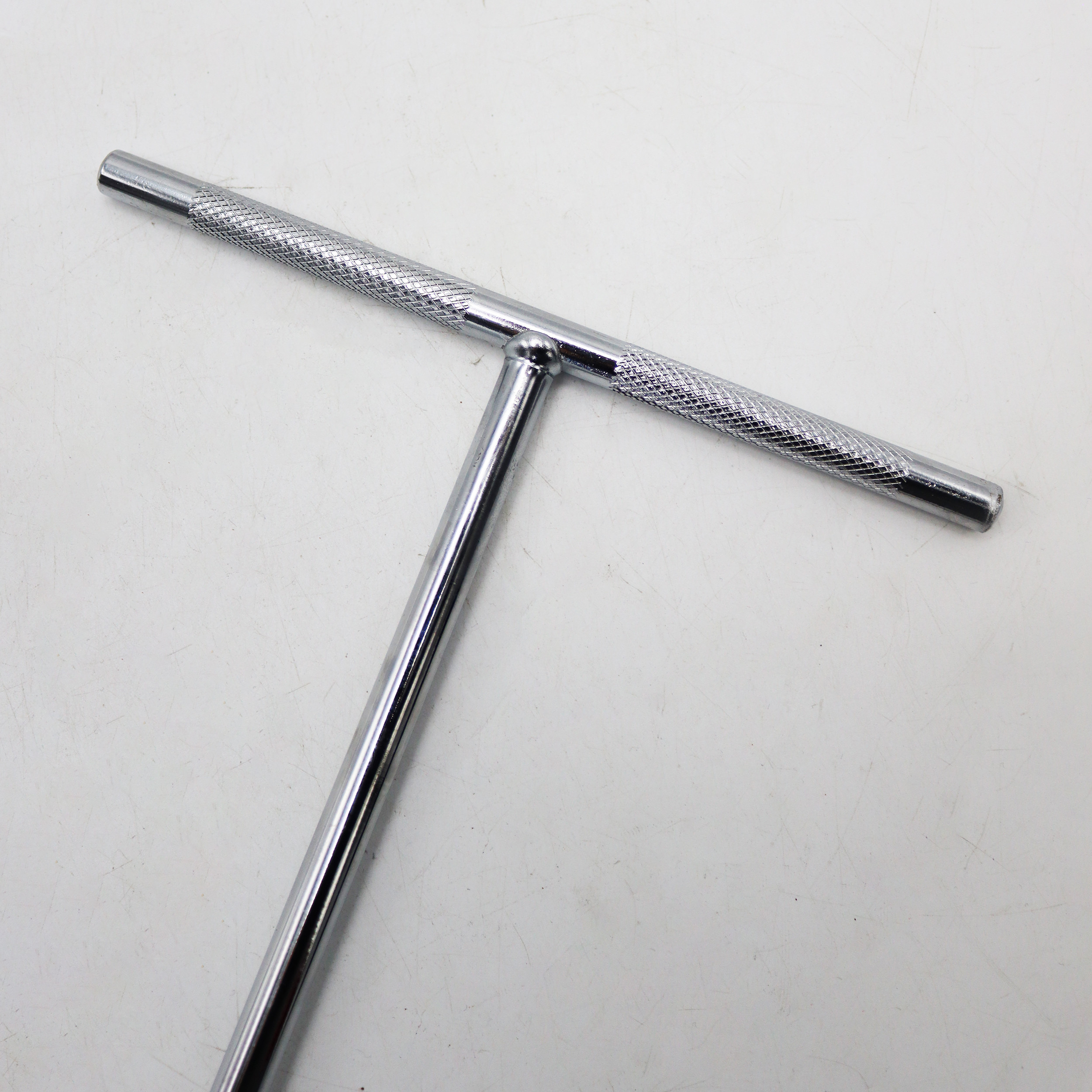 اچار بکس تی مدل گوریلا کد YP-013 سایز 13 میلیمتر اچار بکس تی مدل گوریلا کد YP-013 سایز 13 میلیمتر