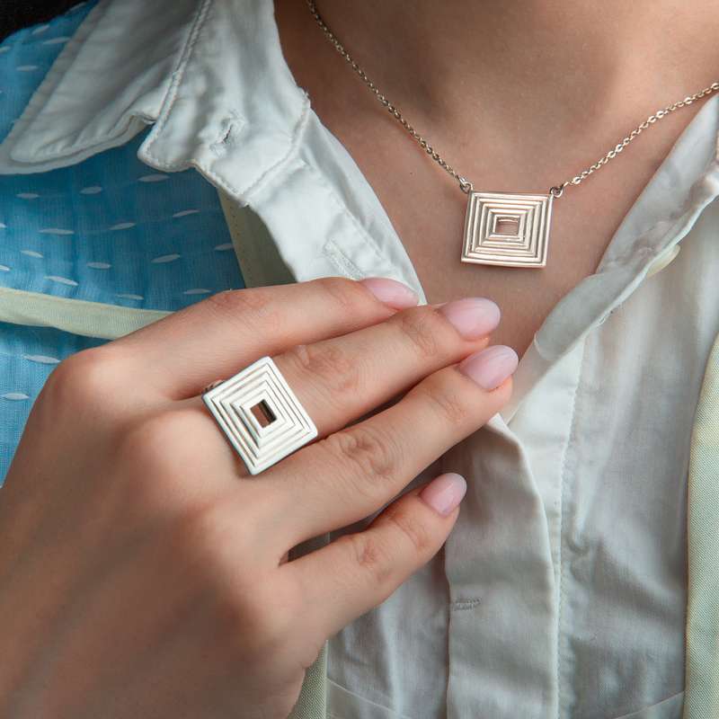 نیم ست نقره زنانه مدل لونا