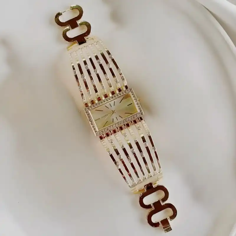 ساعت مچی عقربه ای زنانه مدل دستبندی دورنگین04