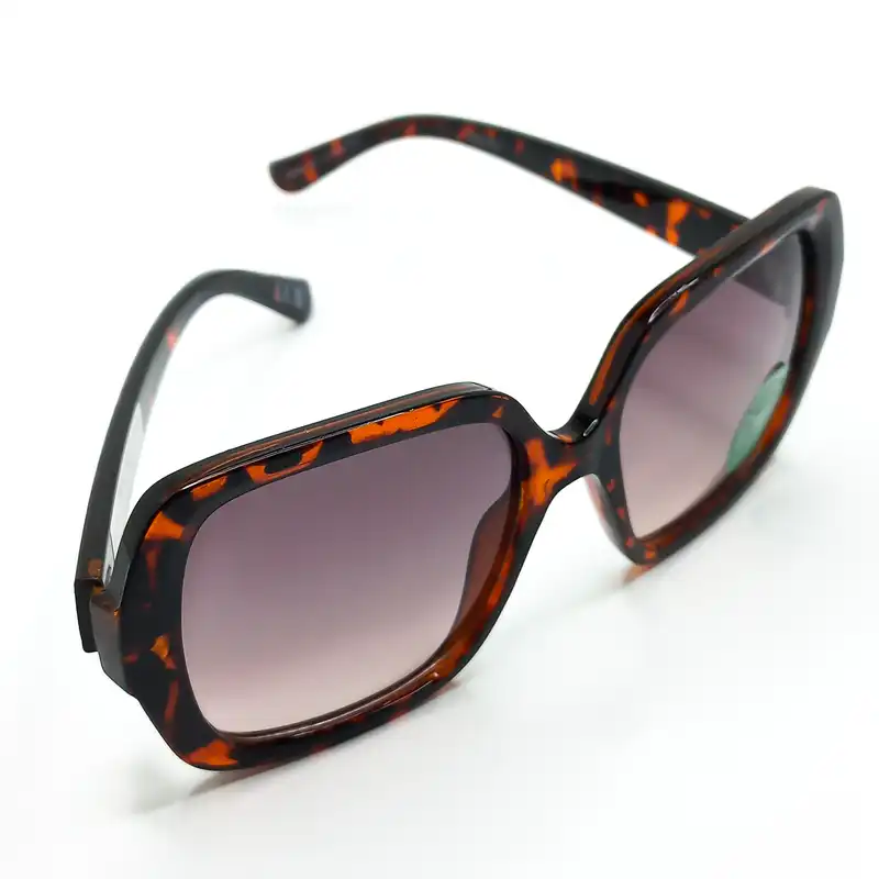 عینک آفتابی زنانه مدل 326.601