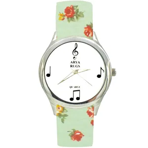 ساعت مچی عقربه ای زنانه مدل بند پارچه ای کد 2208