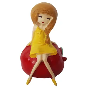 مجسمه مدل دختر ناز کد 164