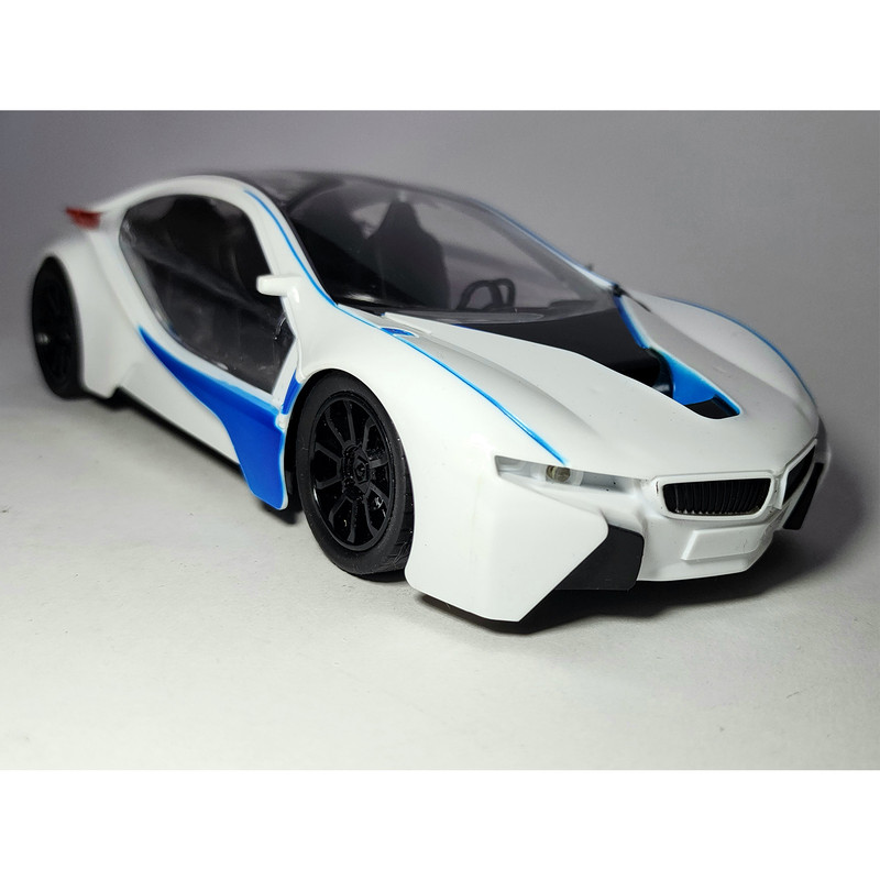 ماشین بازی کنترلی مدل BMW پدال دار طرح i8