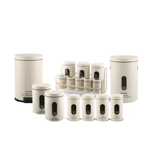 سرویس جهیزیه آشپزخانه ۱۷ پارچه نایس ایران جهیز طرح کلاسیک درب فلز